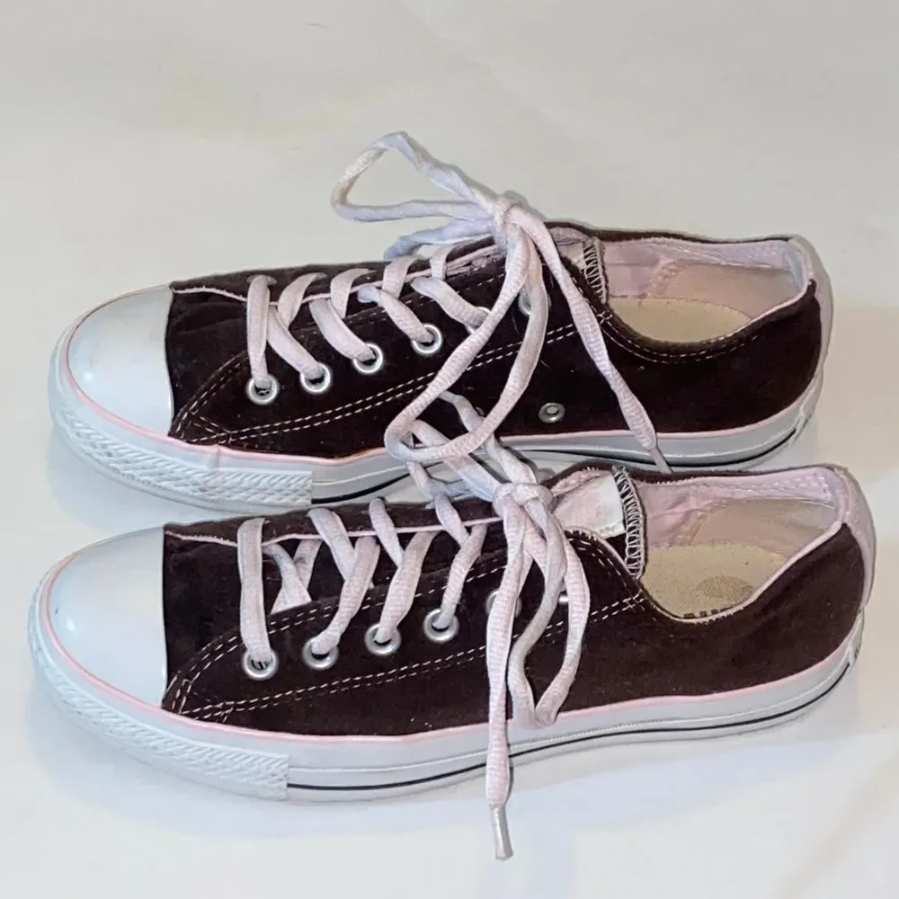 Converse All Star Velvet with Deep Brown Sole Unisex Men’s 6 Women’s 8 Size
